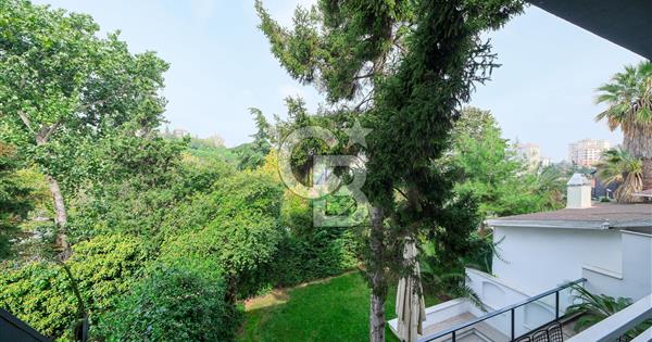 LEVENT DE YENİLENMİŞ BAHÇELİ VİLLA - 379390