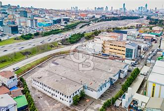 DUDULLU OSB'DE KİRALIK 1000M2 KAPALI 1000M2 AÇIK ALAN - 1 - 379371