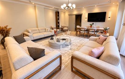 BAŞİSKELE ALTINVADİ SİTESİNDE SATILIK ÖZEL TASARIM 3+1 DUBLEKS