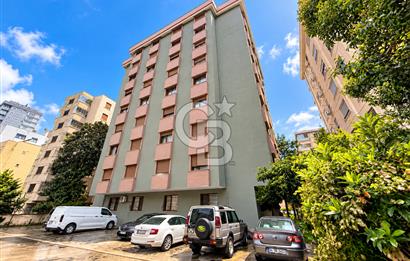 CADDEBOSTAN'DA 5+1 230 M² SATILIK ARA KAT DAİRE