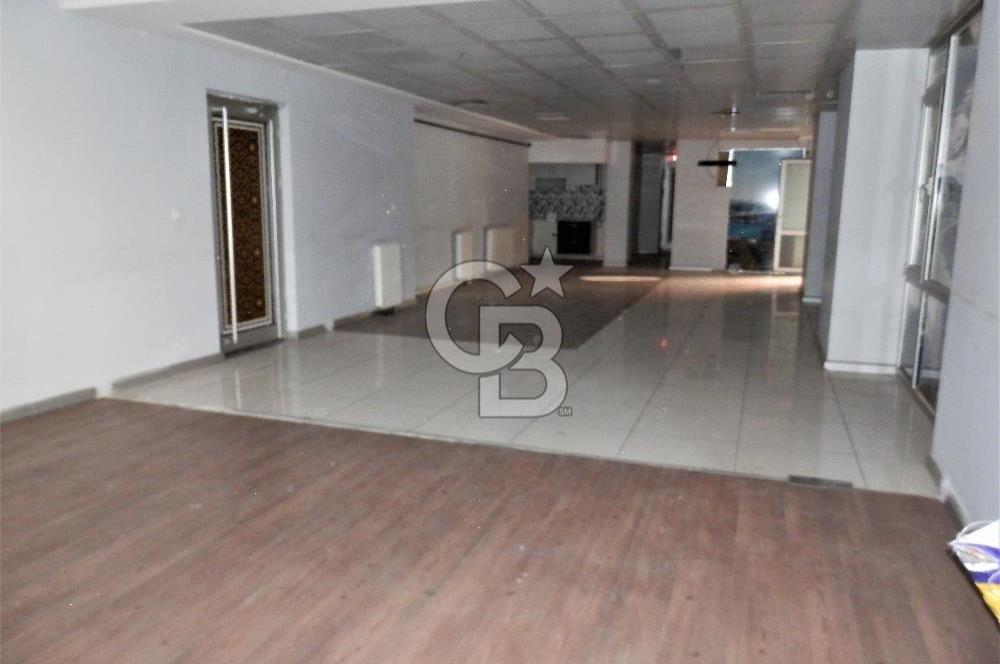 Necatibey Caddesinde SATILIK 150 m2 Birinci Kat Ön Cephe İş Yeri