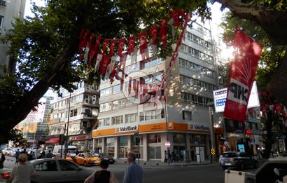 Necatibey Caddesinde SATILIK 150 m2 Birinci Kat Ön Cephe İş Yeri