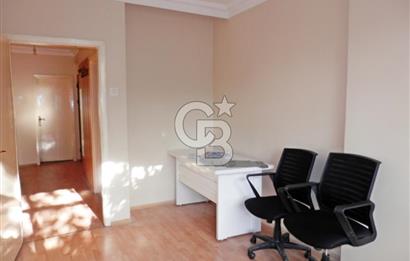 Sıhhiye Sağlık Sokakta KİRALIK 2+Sekreterya 65 m2 Home&Ofis