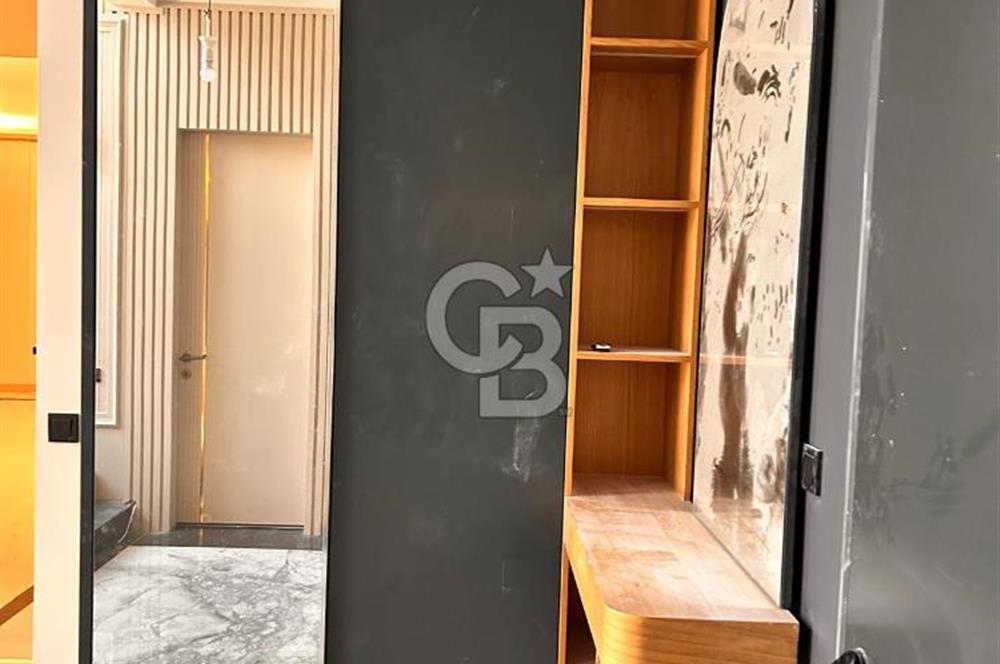 Kuşadası Soğucak'ta Kiralık Geniş 6+1 Lüks Villa