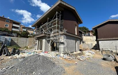 BEYKOZ'DA SİTE İÇERİSİNDE 6+1 SATILIK VİLLA ANATOLİA GARDEN