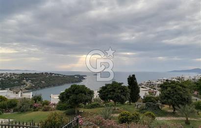 Bodrum Boğaziçi Adabükü Gültan Sitesi'nde Kesintisiz Deniz Manzaralı 3+1 Dubleks Yazlık