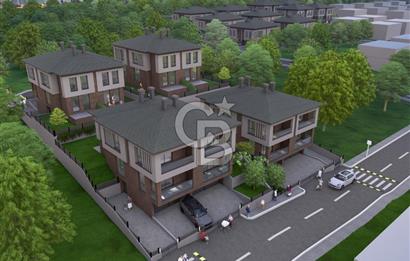 CB CITY' DEN ORHANGAZİ MAHALLESİNDE SATILIK 4+1 VİLLA