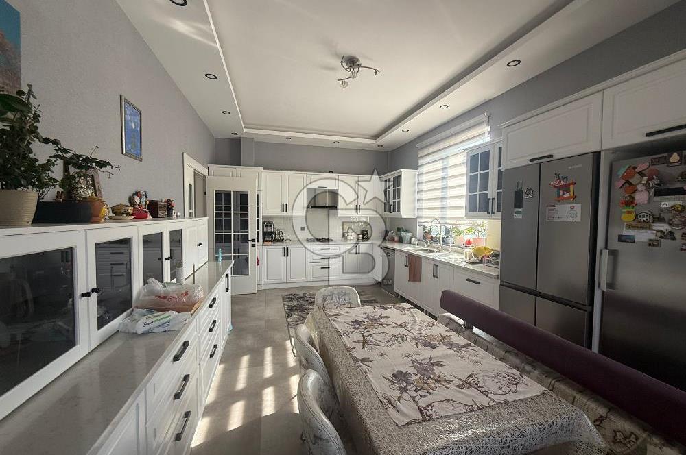 Gölbaşı Bahçelievler'de Satılık Lüks 6+2 Müstakil Villa