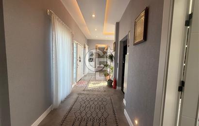 Gölbaşı Bahçelievler'de Satılık Lüks 6+2 Müstakil Villa
