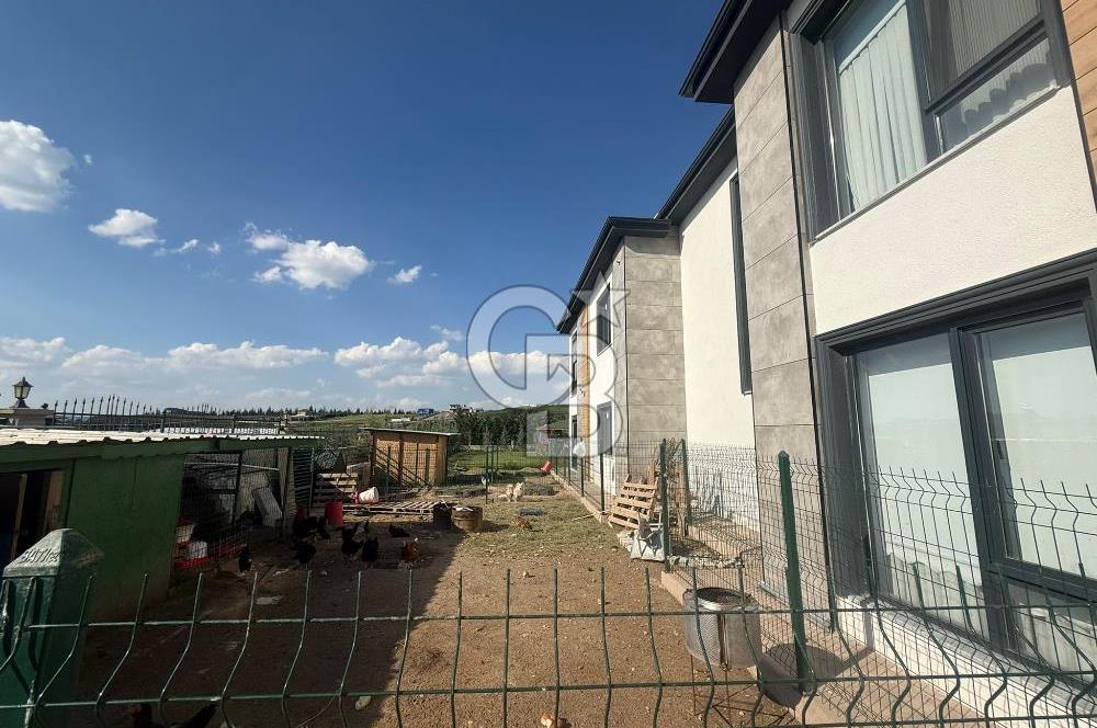 Gölbaşı Bahçelievler'de Satılık Lüks 6+2 Müstakil Villa