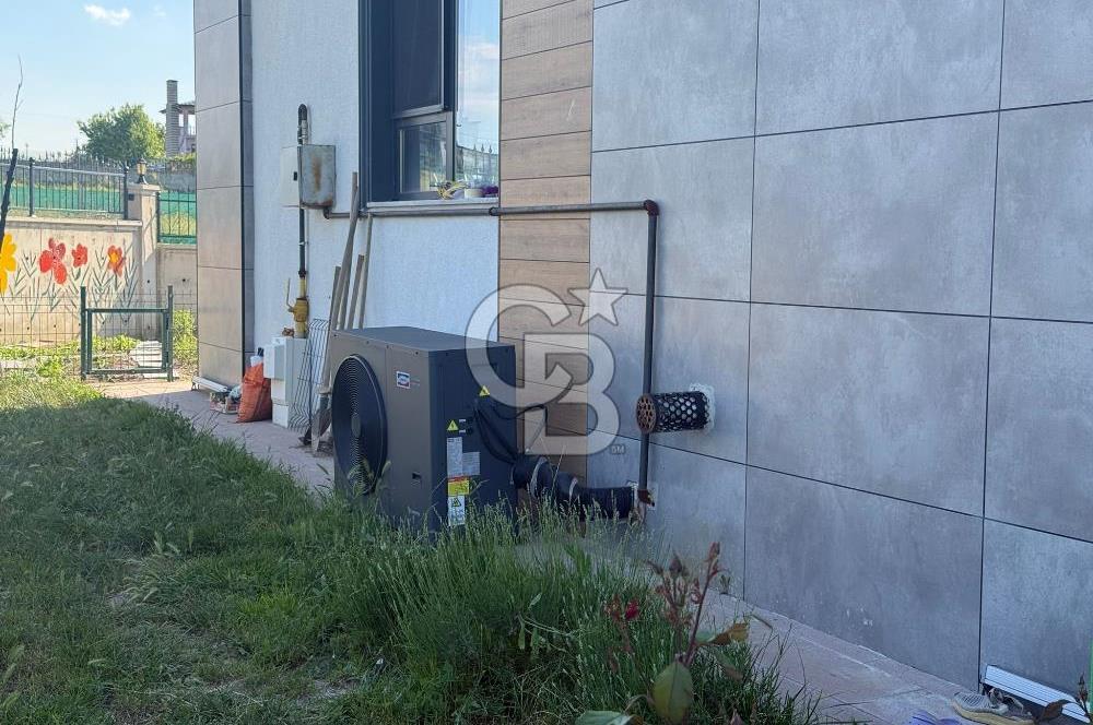Gölbaşı Bahçelievler'de Satılık Lüks 6+2 Müstakil Villa