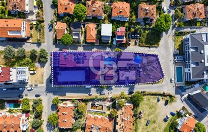 Kuşadası Kadınlar Denizi’nde Plaja Yakın, 51 Odalı, Full Deniz Manzaralı Satılık Otel