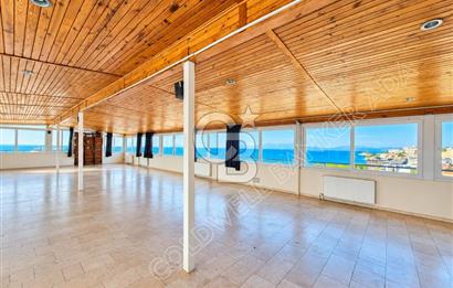 Kuşadası Kadınlar Denizi’nde Plaja Yakın, 51 Odalı, Full Deniz Manzaralı Satılık Otel