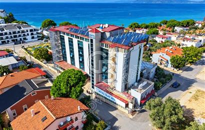 Kuşadası Kadınlar Denizi’nde Plaja Yakın, 51 Odalı, Full Deniz Manzaralı Satılık Otel