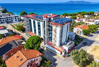 Kuşadası Kadınlar Denizi’nde Plaja Yakın, 51 Odalı, Full Deniz Manzaralı Satılık Otel - 1 - 379501