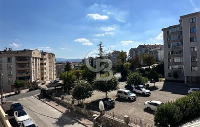 GÖRÜKLE DUMLUPINAR BAYLAN PLUS'TA 2+1 EŞYALI ARAKAT KÖŞE DAİRE