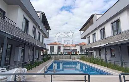 SAKARYA KARASU SAKLIKENT SİTESİ’NDE SATILIK 3 KATLI BAHÇELİ VİLLA