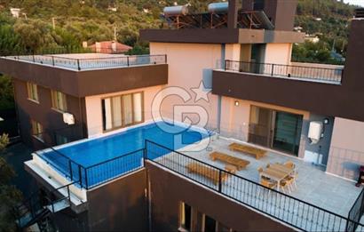 KAŞ ÜZÜMLÜ’DE PRESTİJLİ TURİZM VE TİCARİ YATIRIM FIRSATI