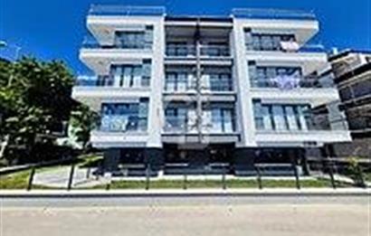 KAVACIK SUBAYEVLERİ YENİ BİNADA SATILIK 2+1 DAİRE