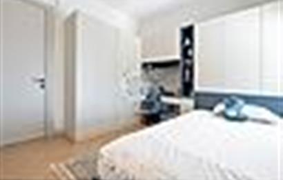 ÖZLÜCE 5+1 694 M2 ARSA PAYI HAVUZLU MİMARİ LÜKS