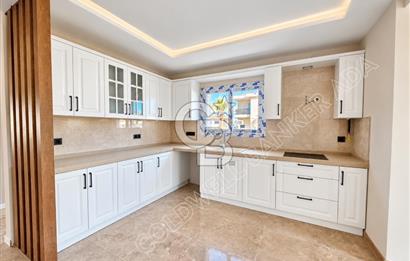 Söke Yenikent Çevre Yolu Mevkiinde Doğa İle İç İçe, Konforlu ve Modern Yaşam Sunan 4+1 Villa 
