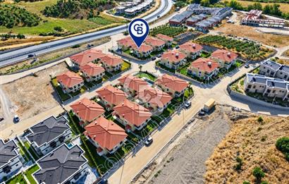 Söke Yenikent Çevre Yolu Mevkiinde Doğa İle İç İçe, Konforlu ve Modern Yaşam Sunan 4+1 Villa 