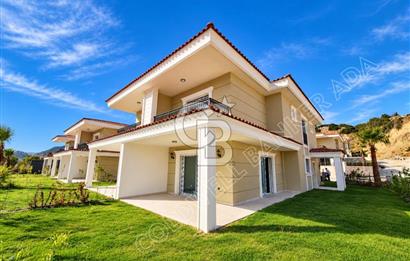Söke Yenikent Çevre Yolu Mevkiinde Doğa İle İç İçe, Konforlu ve Modern Yaşam Sunan 4+1 Villa 