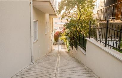 CİNNAHTA CADDE CEPHELİ OTOPARKLI SATILIK 2+1 DAİRE