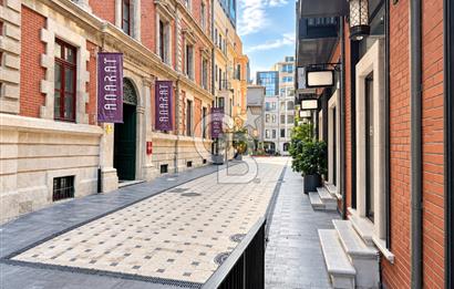 Taksim 360 Projesinde Satılık Eşyalı Balkonlu 1+1 Daire
