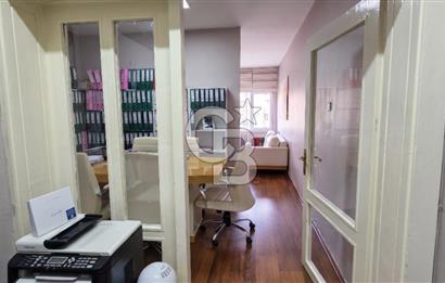 CİNNAHTA CADDE CEPHELİ OTOPARKLI SATILIK 2+1 DAİRE