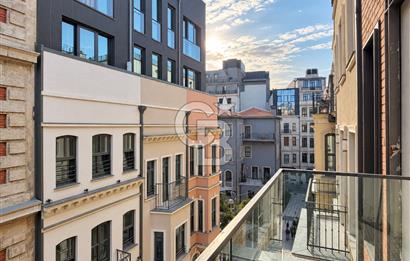 Taksim 360 Projesinde Satılık Eşyalı Balkonlu 1+1 Daire