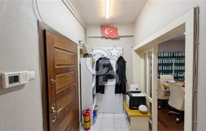 CİNNAHTA CADDE CEPHELİ OTOPARKLI SATILIK 2+1 DAİRE