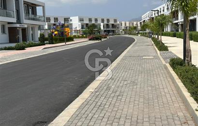 FOUR SEASONS LIFE 2 SATILIK BAHÇELİ TERASLI FULL EŞYALI 1+1 DAİRE