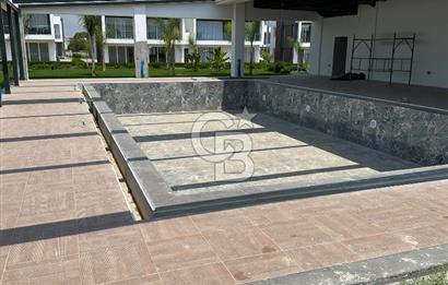 FOUR SEASONS LIFE 2 SATILIK BAHÇELİ TERASLI FULL EŞYALI 1+1 DAİRE