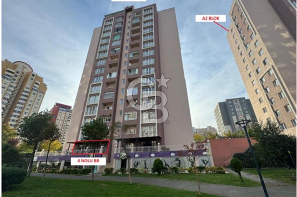 BAHÇEŞEHİR MANOLYA EVLERİNDE SATILIK OFİS