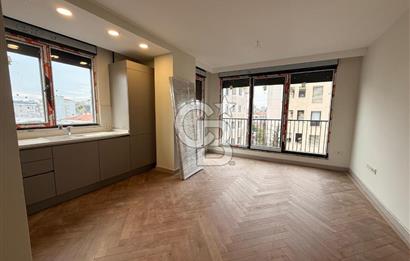 BAĞDAT CADDESİNE 3.BİNADA 2+1 SATILIK DAİRE