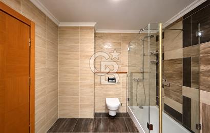 SUADİYE SAHİL YALI PARSELİNDE 160 M² NET, BALKONLU VE ŞÖMİNELİ 3+1