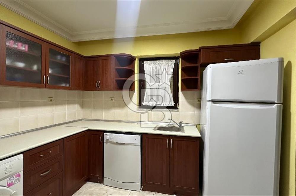 Pelitköy'de Denize 50 Metre Sıfır Eşyalı Kiralık Daire