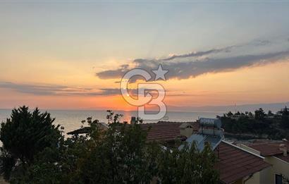Pelitköy'de Denize 50 Metre Sıfır Eşyalı Kiralık Daire