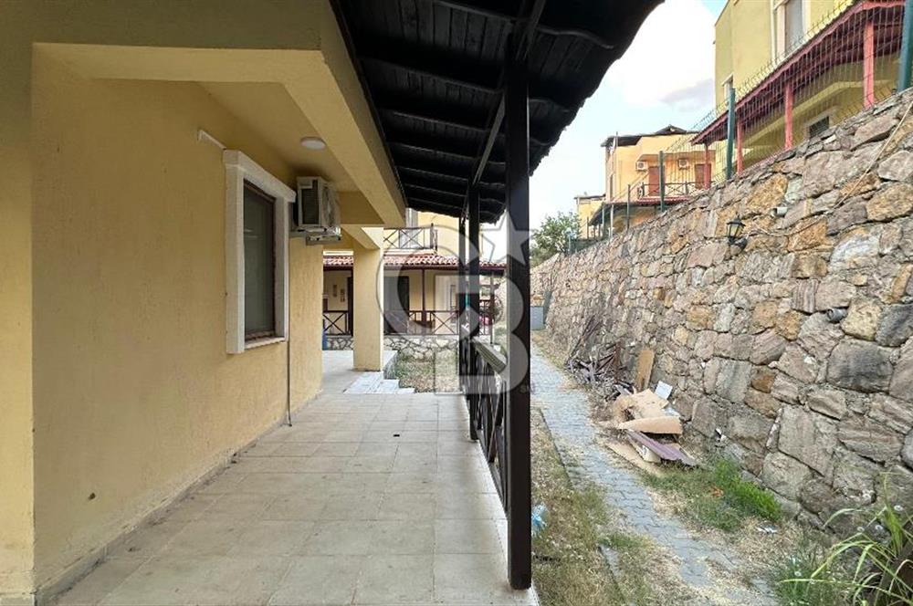 Pelitköy'de Denize 50 Metre Sıfır Eşyalı Kiralık Daire