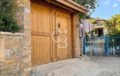 Milas Pınarcıkta TarihiDokusu Korunmuş Satılık Taş Ev