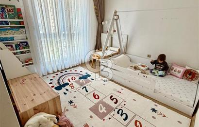 MEVA ŞEHİR DE LUX MİMARİ YAPIYA SAHİP 4+1 SATILIK DAİRE 