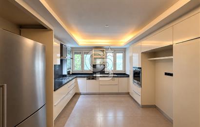 SUADİYE SAHİL YALI PARSELİNDE 160 M² NET, BALKONLU VE ŞÖMİNELİ 3+1