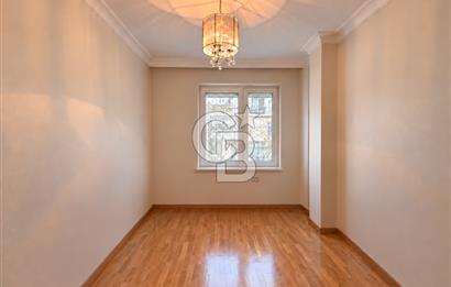 SUADİYE SAHİL YALI PARSELİNDE 160 M² NET, BALKONLU VE ŞÖMİNELİ 3+1