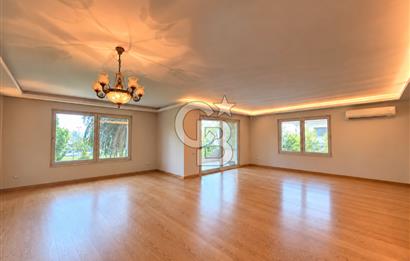 SUADİYE SAHİL YALI PARSELİNDE 160 M² NET, BALKONLU VE ŞÖMİNELİ 3+1