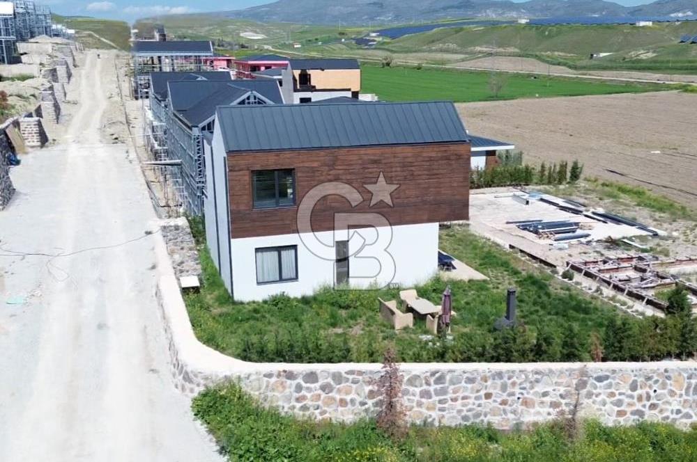 ANKARA AYAŞ'TA SATILIK VİLLA