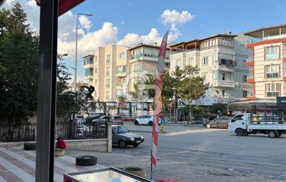 ELVAN MH CADDE ÜZERİNDE DEVREN KİRALIK MARKET