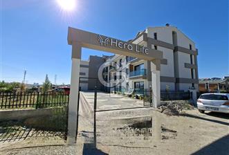 İNCEK TAŞPINARDA HERA LİFE SİTESİNDE SATILIK 1+1 DAİRE - 1 - 379656