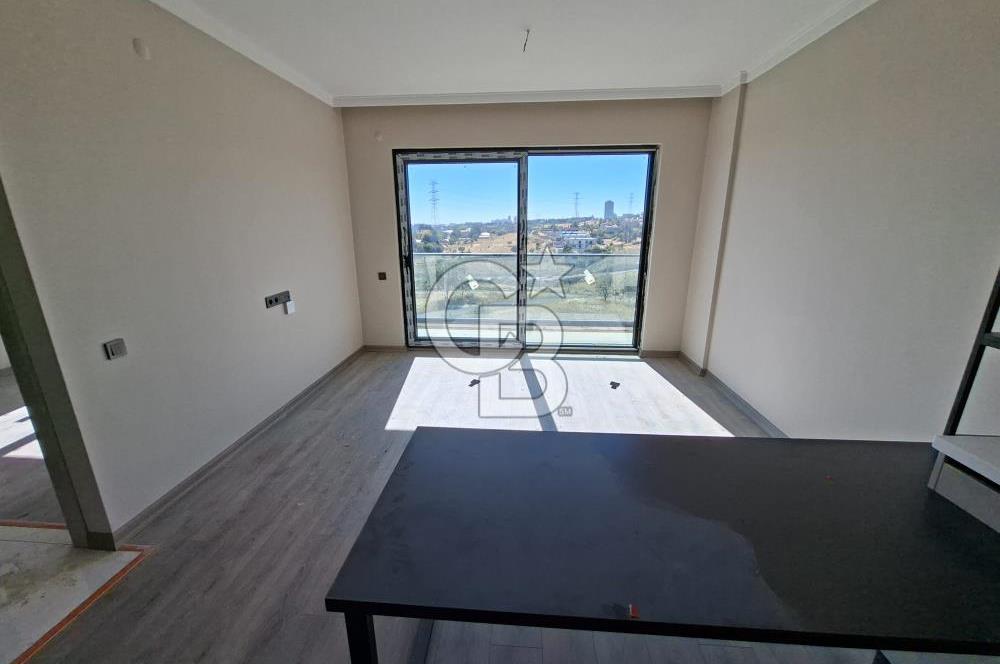 İNCEK TAŞPINARDA HERA LİFE SİTESİNDE SATILIK 1+1 DAİRE