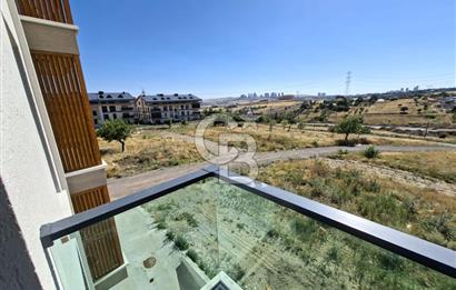 İNCEK TAŞPINARDA HERA LİFE SİTESİNDE SATILIK 1+1 DAİRE